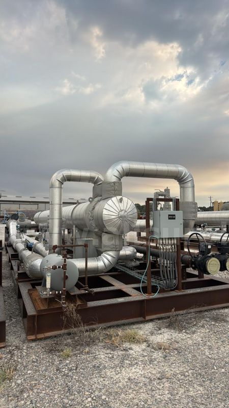 Heat Exchanger, Shell and Tube Hot Oil Economizer Skid, 250psig, 24” x 354”, 2058.4 sqft Area