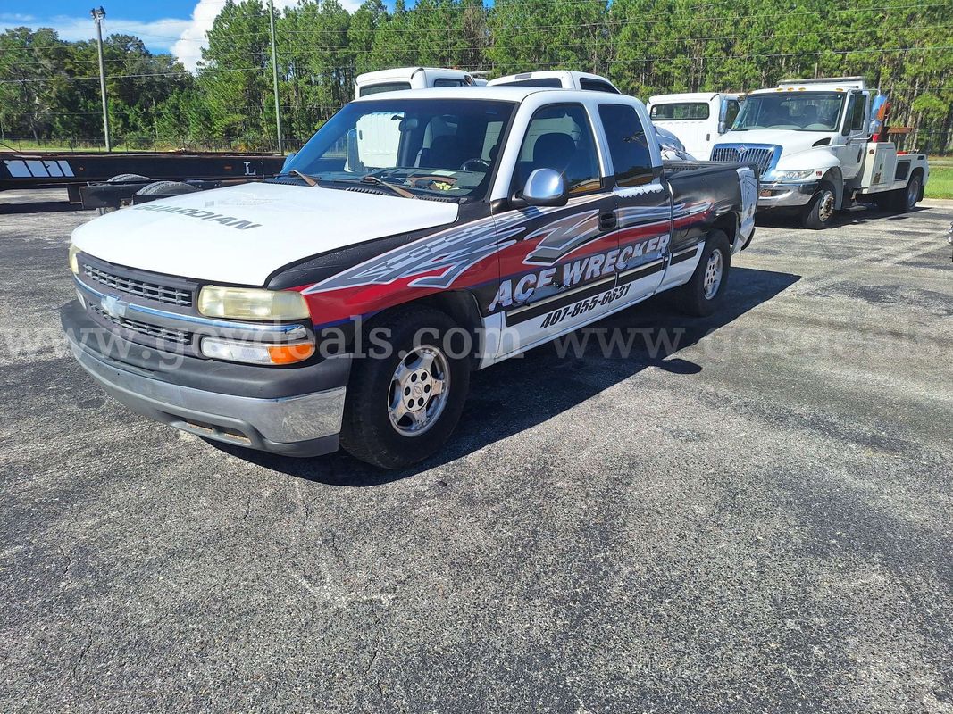 2002 Chevrolet Silverado 1500 Extended Cab Pickup-Inoperable