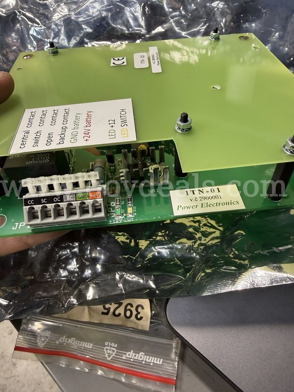 C-28 Multiplexer card Model ITN-01-VER Trolley line Voltage Indicator