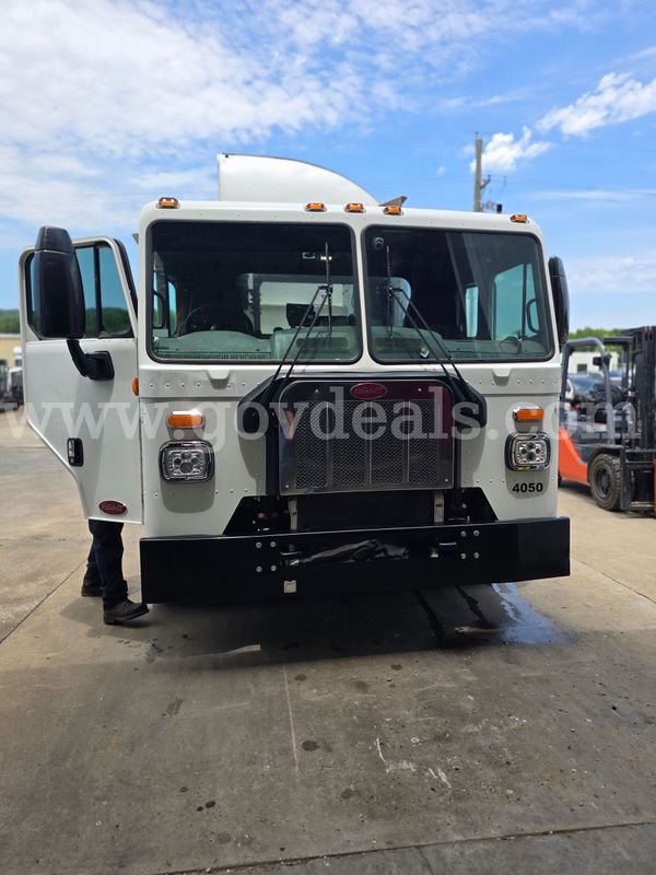 2020 Peterbilt 520 #4050