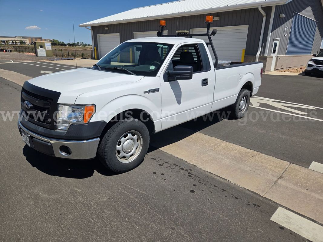 2013 Ford F-150 Regular Cab Pickup – 3.7L V6 – 40,083 Miles – Excellent Condition