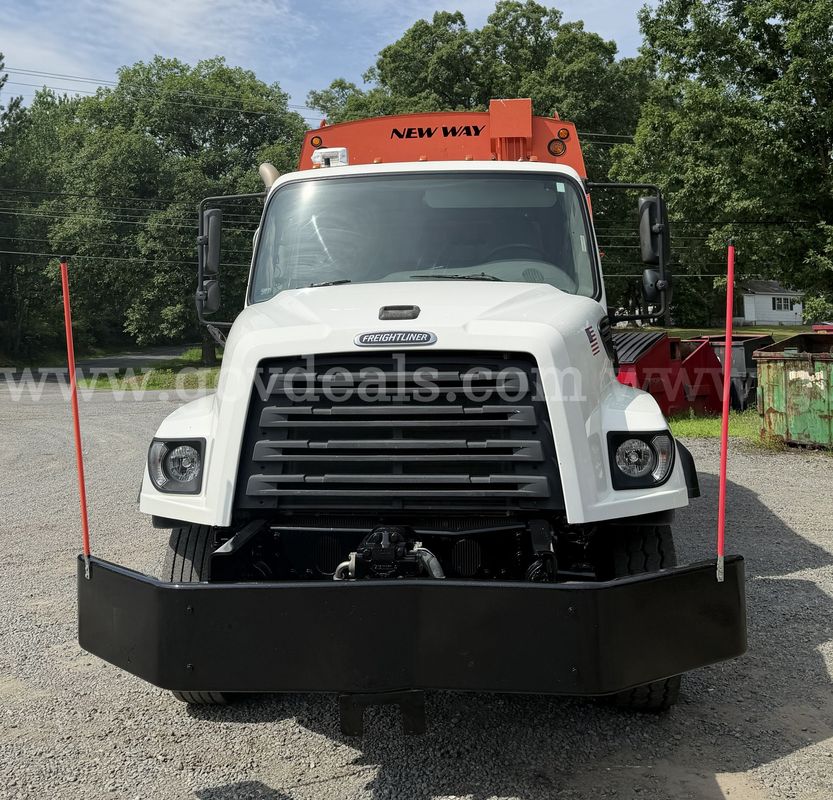 2015 Freightliner 114SD Garbage Truck