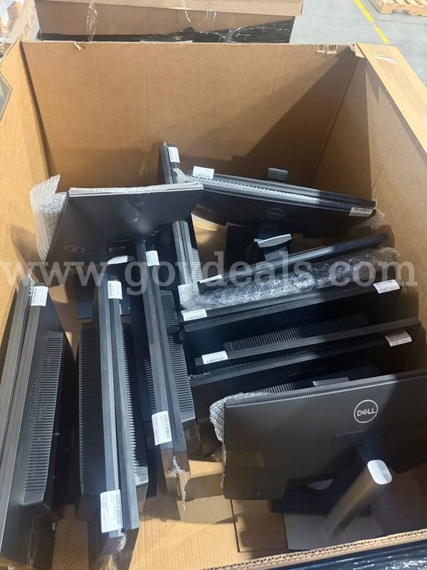Lot of 45 used ViewSonic LCD monitors, pulled from decommissioned office equipment