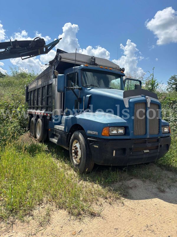 1993 Kenworth T-60
