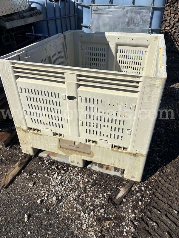 Plastic Storage Pallet
