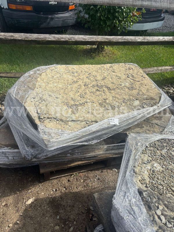 Field Stone 35