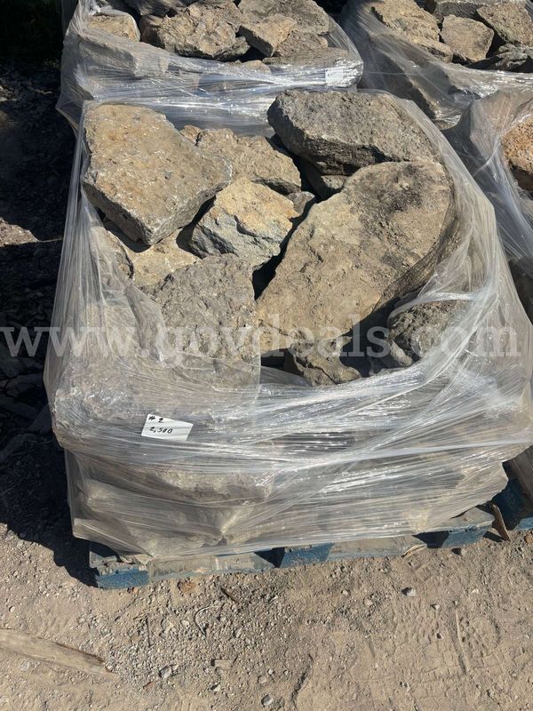 Miscellaneous Wall Stone #2
