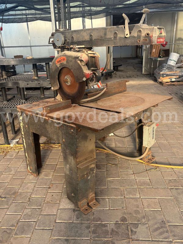 Industrial Saw