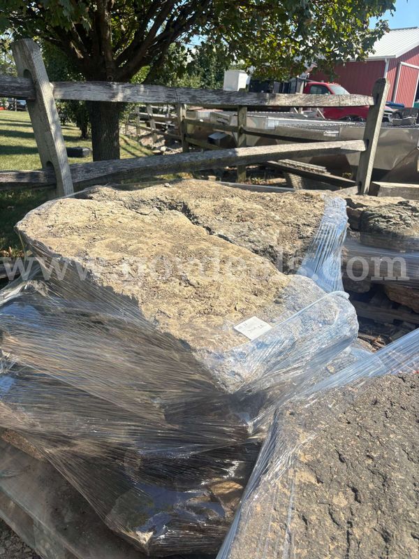 Large Stone Chunks #17