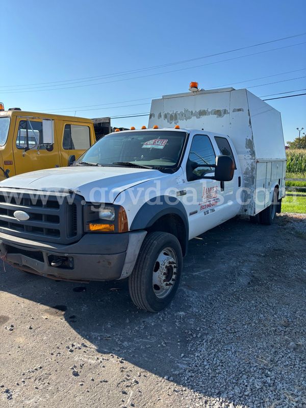 2005 Ford F-550 Utility Truck