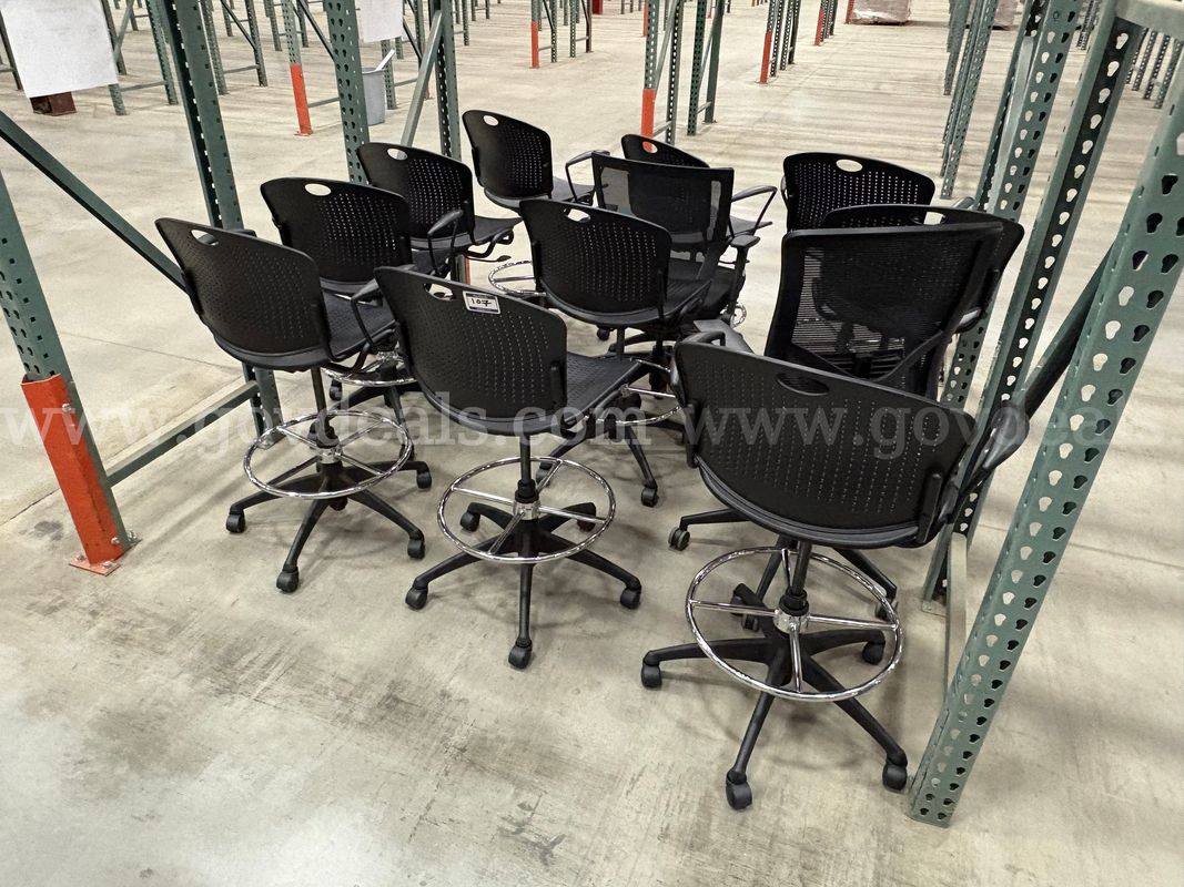 Lot of (12) Office Rolling Chairs