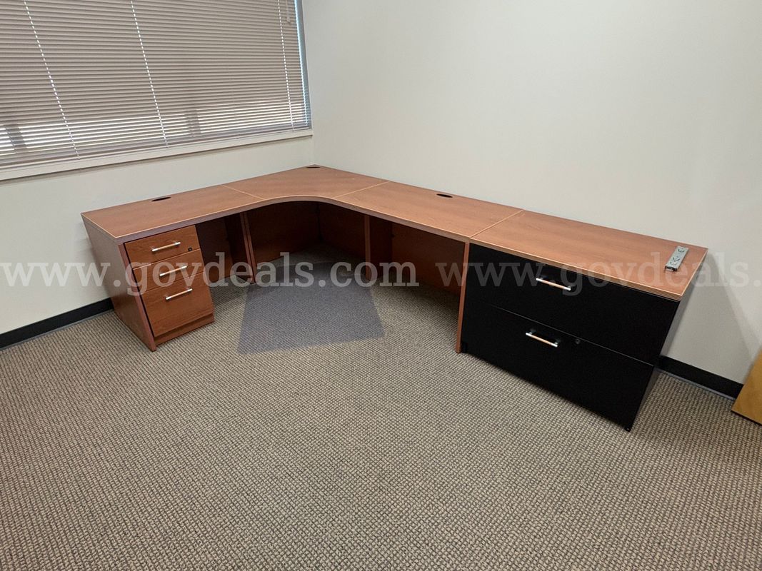 L Shape Desk