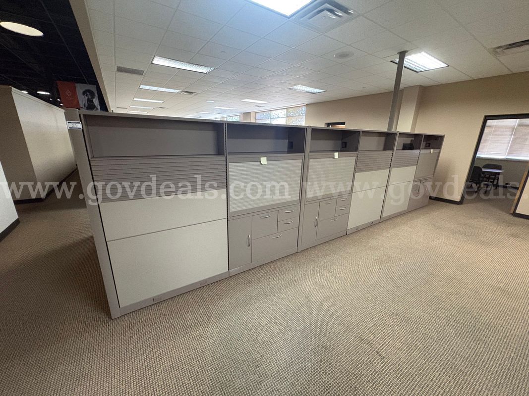 Cubicles & File Cabinets