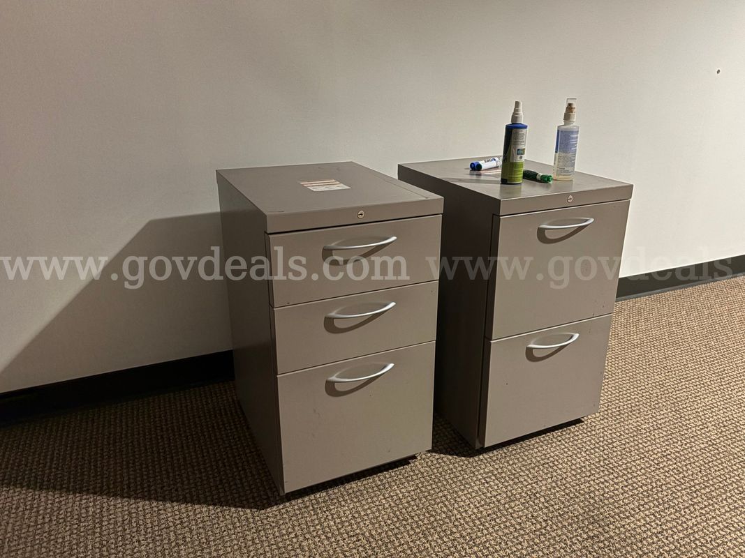Filing Cabinets , Lamp