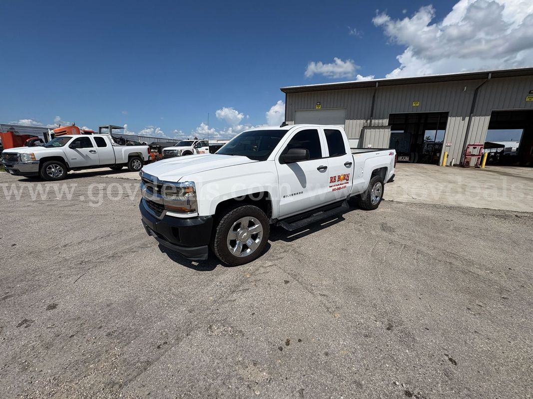 2018 Chevrolet Silverado 1500 Extended Cab Pickup