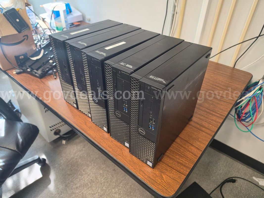 Lot of 5 Dell Desktops