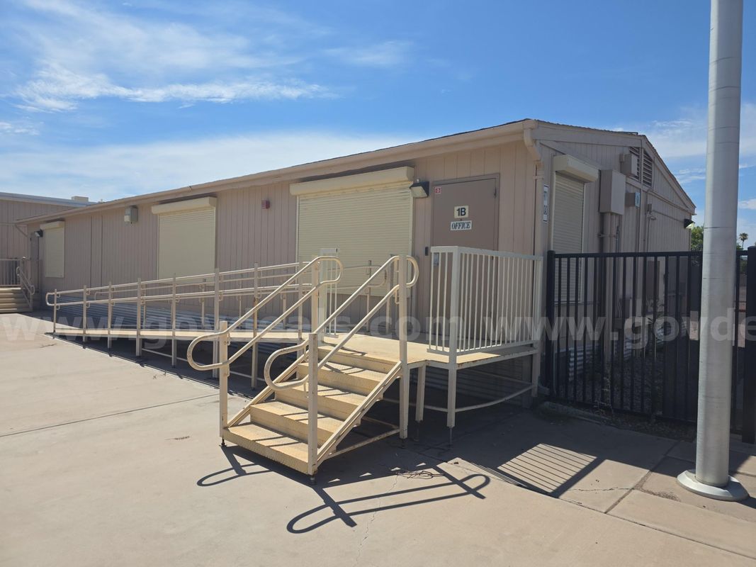 1994 Cavco Double-Wide 68' x 28' Portable Modular Office Building