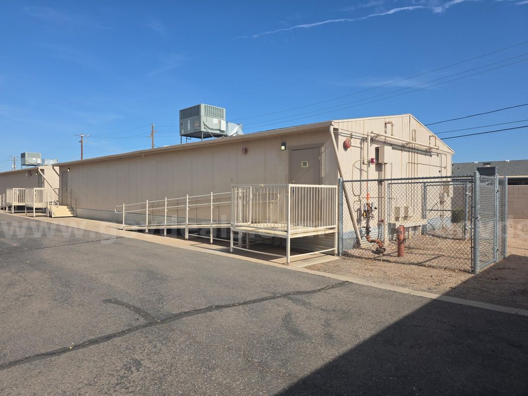 1983 Custom Craft Mfg Co. 68' x 28' Double-Wide Manufactured Portable Classroom Building