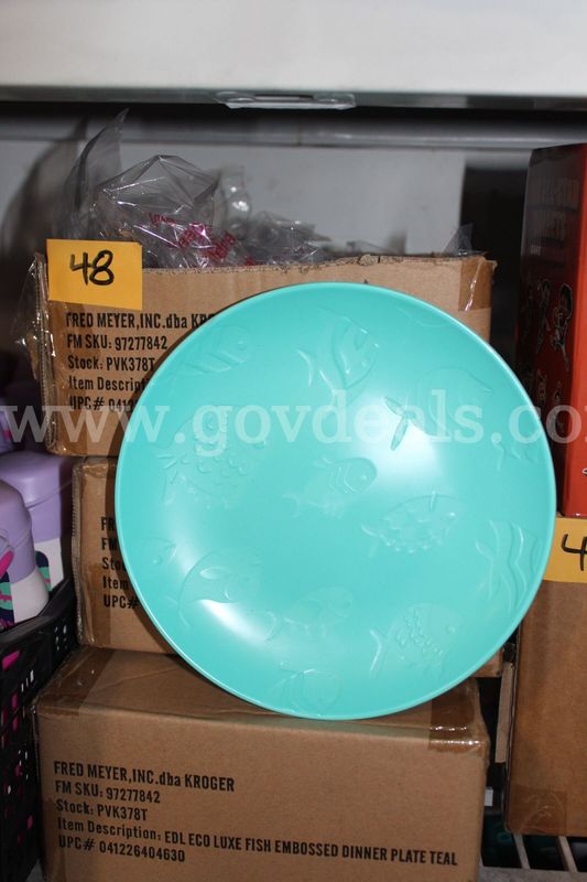 Brand New Everyday Living Eco Luxe Fish Embossed Dinner Plates, Teal Color, lot has 36 plates.