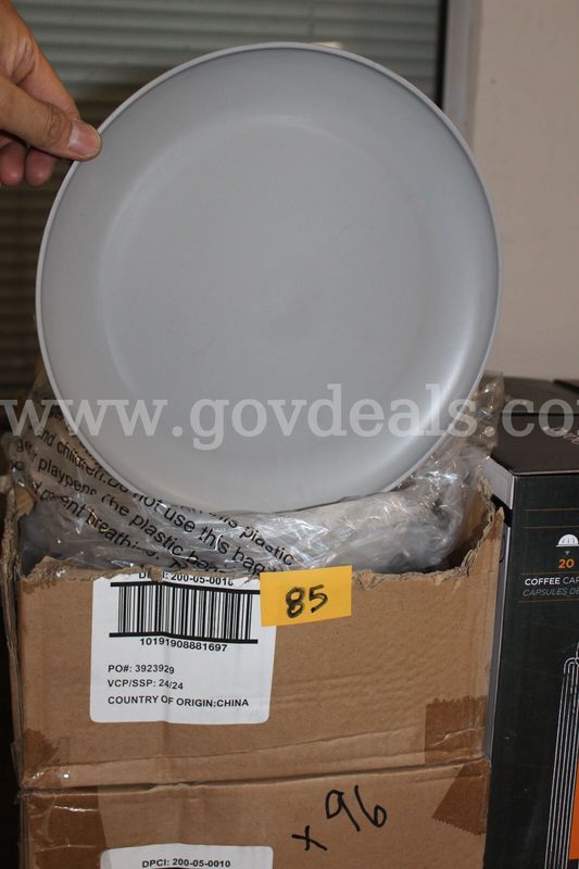 Room Essentials Dishwasher Safe Plates, lot contains 96 units.