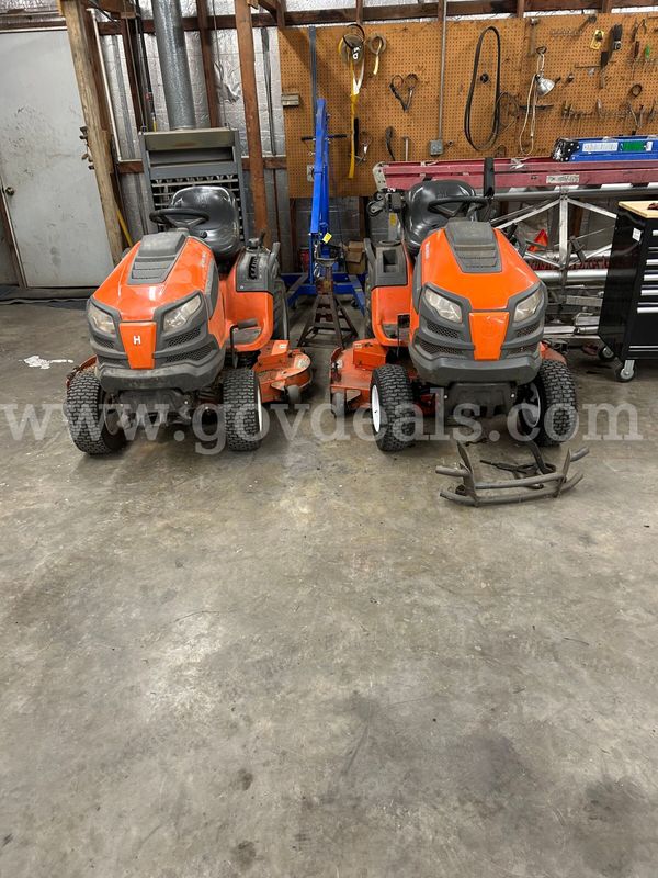 Husqvarna GTH27V52LS Garden Tractor