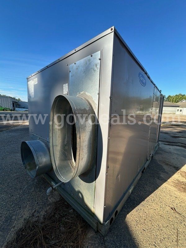 Carrier 50TC-D16 Commercial 15 ton HVAC Unit AC