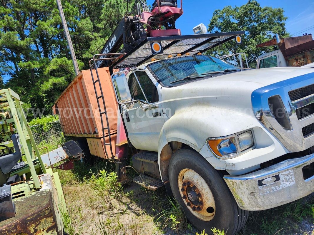 2007 Ford F750xl Super Duty Brush Truck