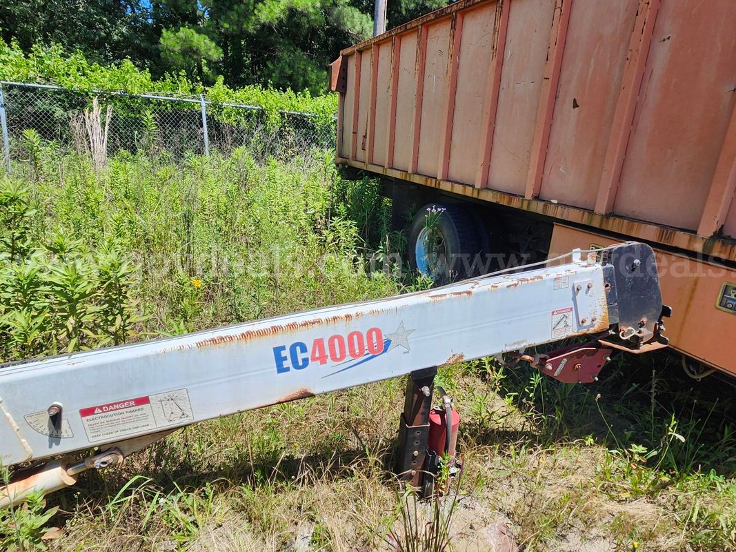 STELLAR TRUCK CRANE EC4000