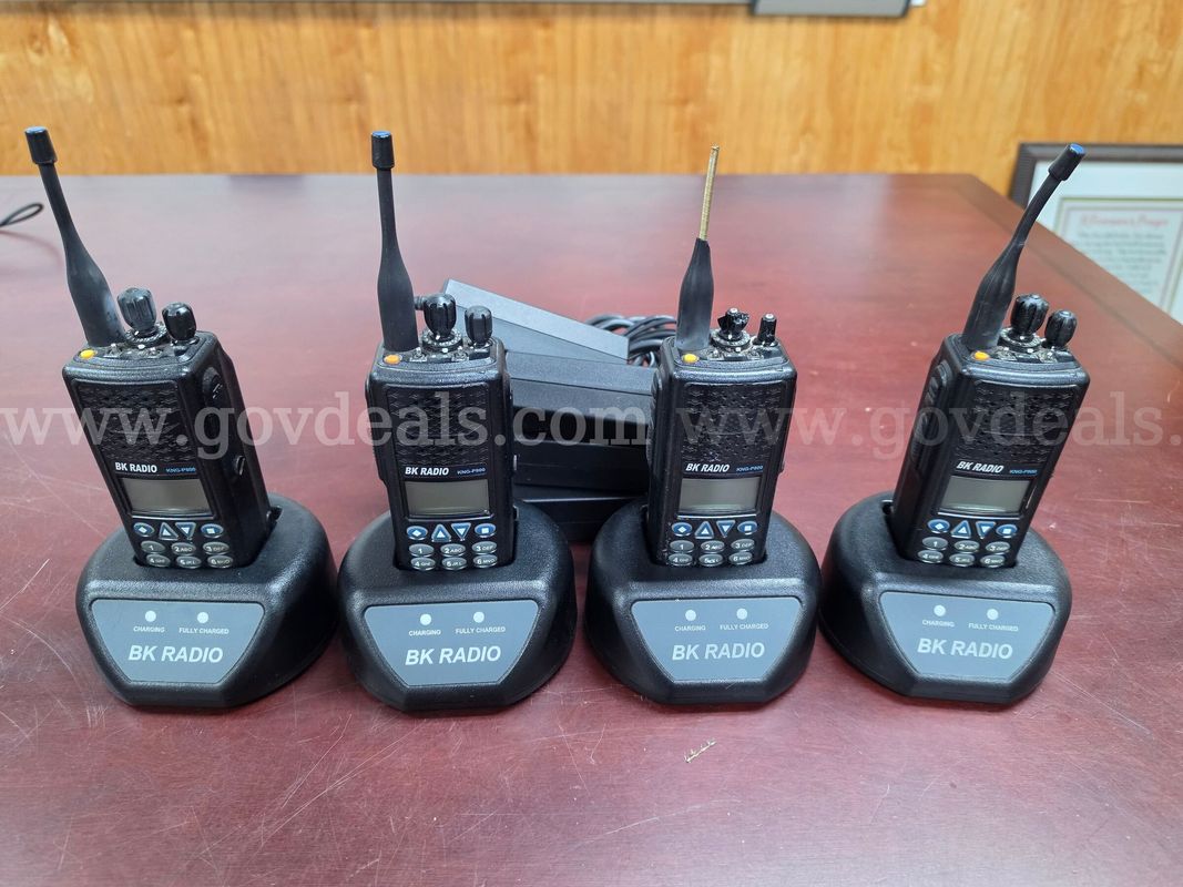 Lot of (4) BK KNG-P800 Radios