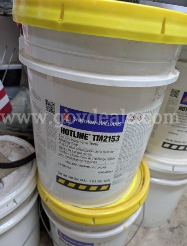 Lot of (6 & 9) Sherwin Williams HotLine TM2152 Road Paint