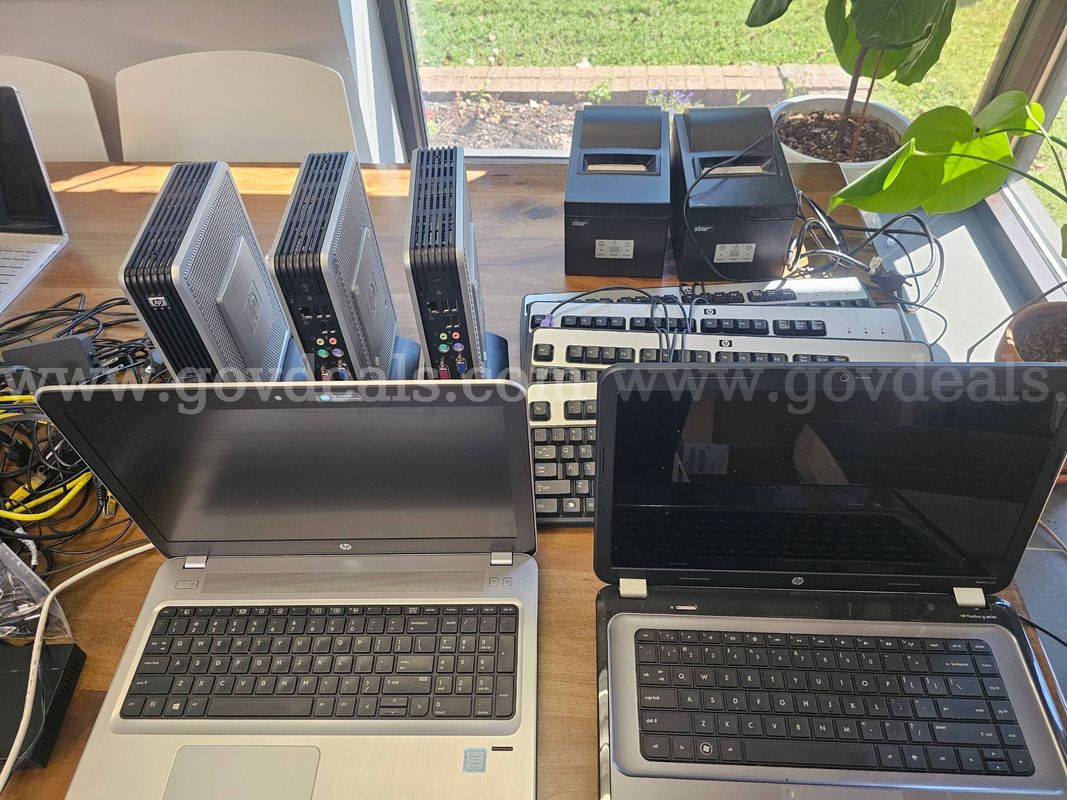 Lot Of Computers, Keyboards, Hp Workstations, Etc