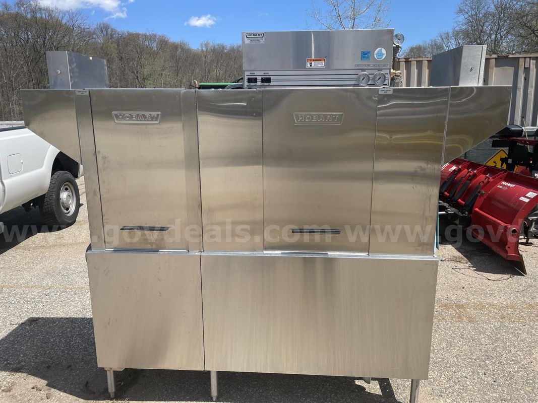 Hobart commercial Dishwasher Model CRS66A