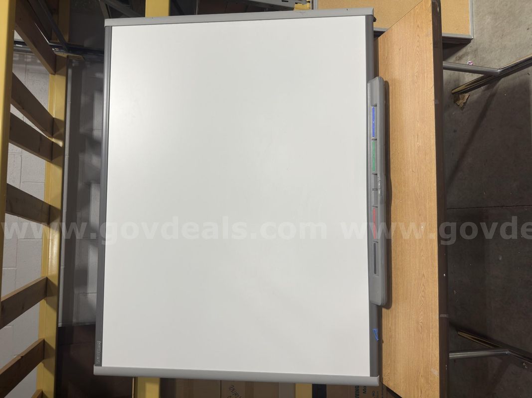 SMART Board Interactive Whiteboard