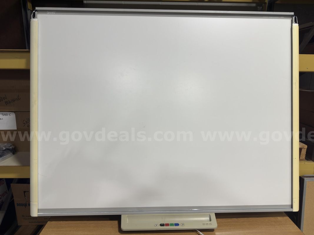 SMART Technologies SMART Board interactive whiteboard- No Pens Included