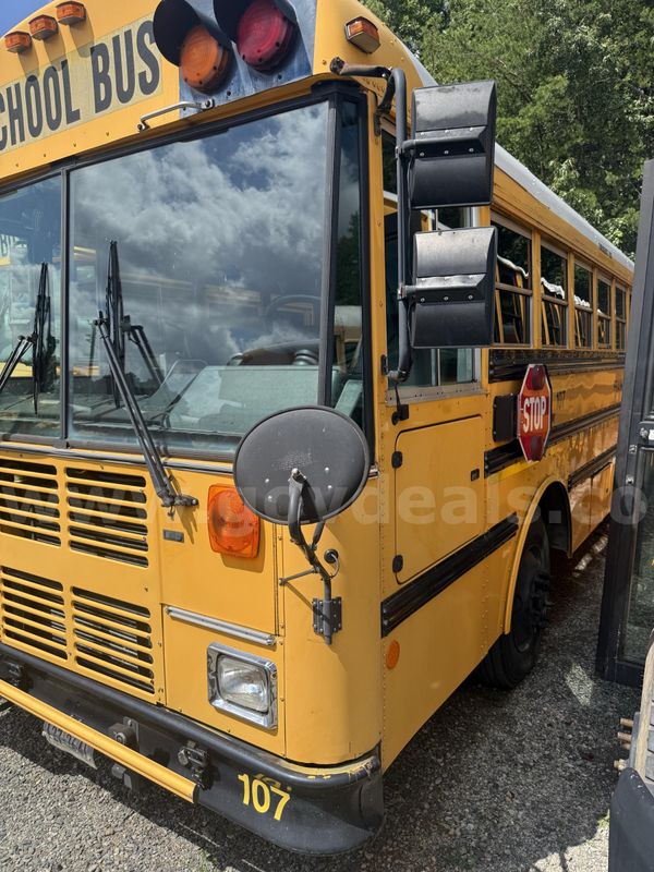 2006 Thomas School Bus #107