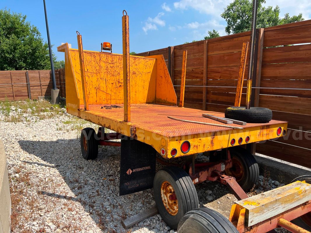 Heavy Duty Flat Bed Dump Body Custom Made 12 ft x 8 ft 3/8 diamond plate floor.