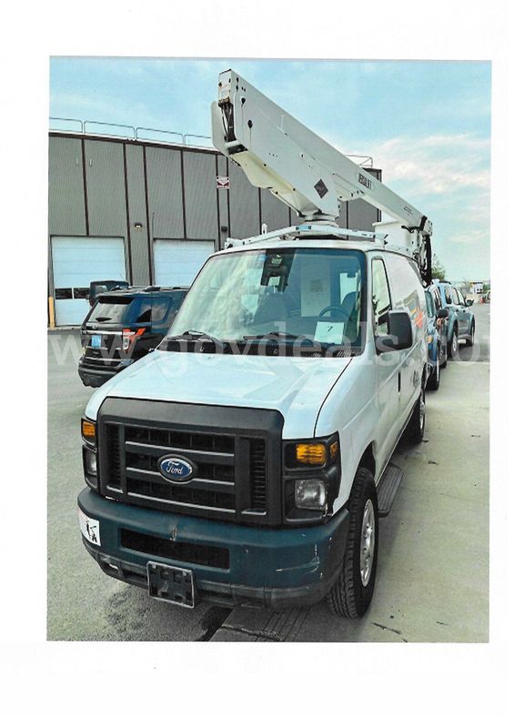 2008 Ford E350 (Aerial Man Lift)