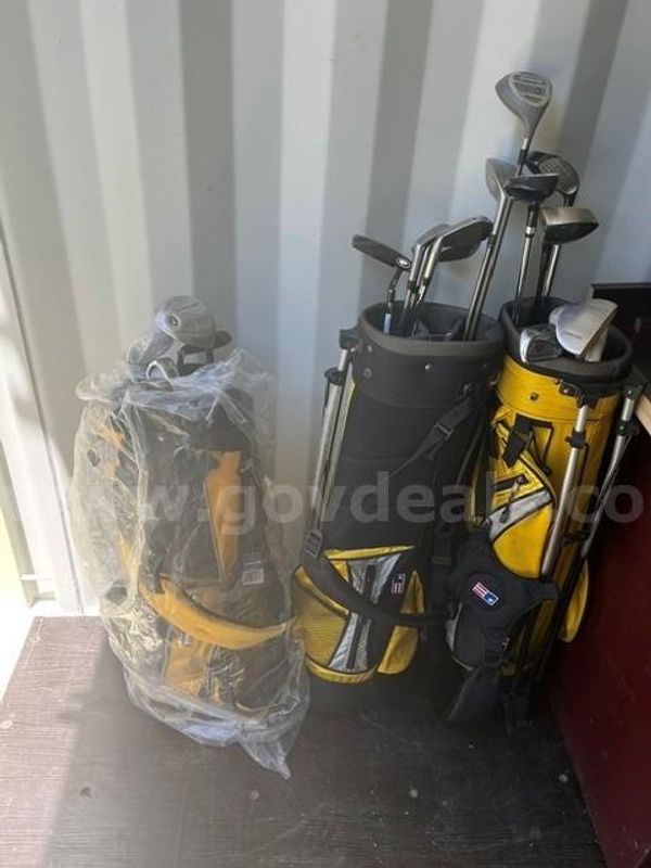 Kid Recreational Golf Club Sets (3)