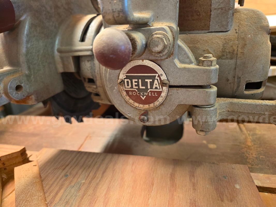 Delta Radial Arm Saw