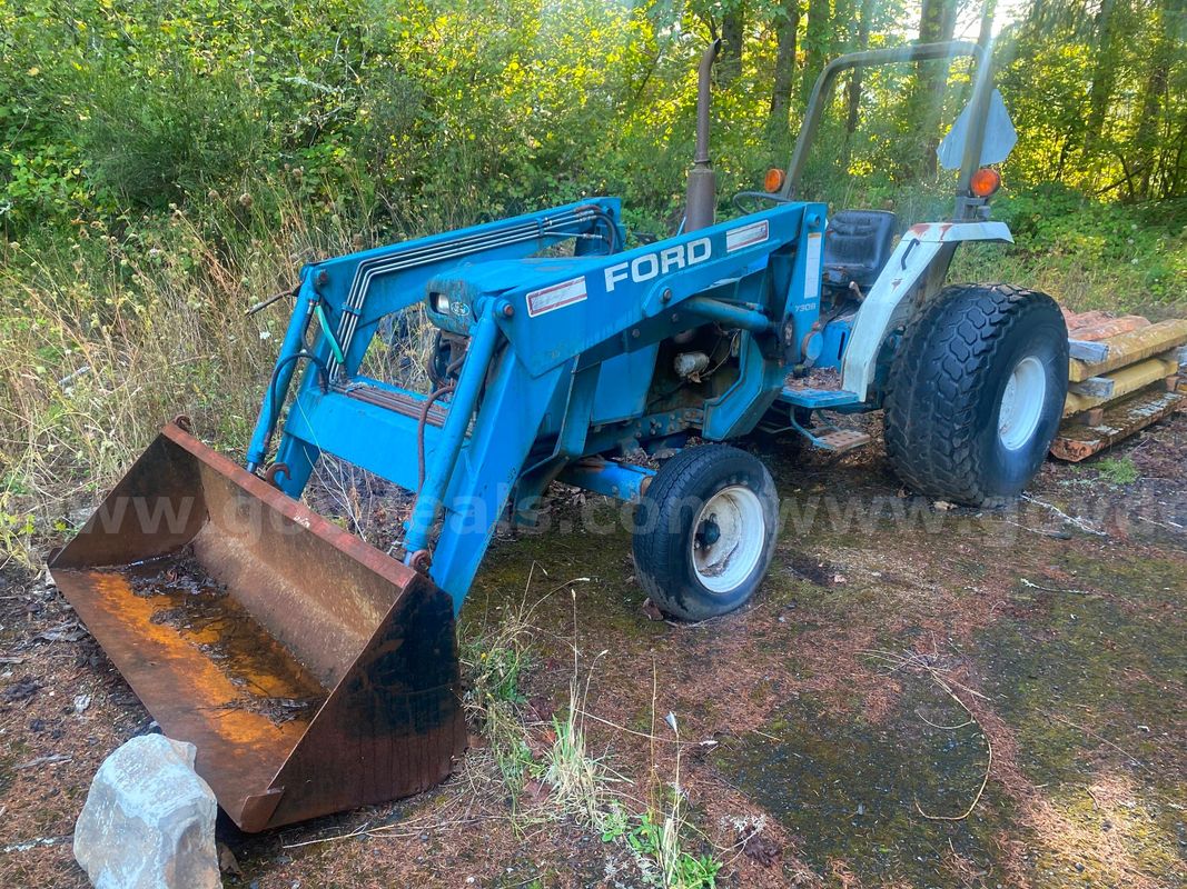 1993 Ford 3415 Tractor