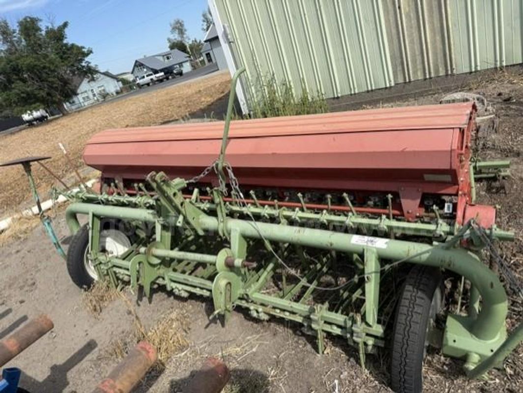 1994 Zenith Seeder Seed Drill 3 Point