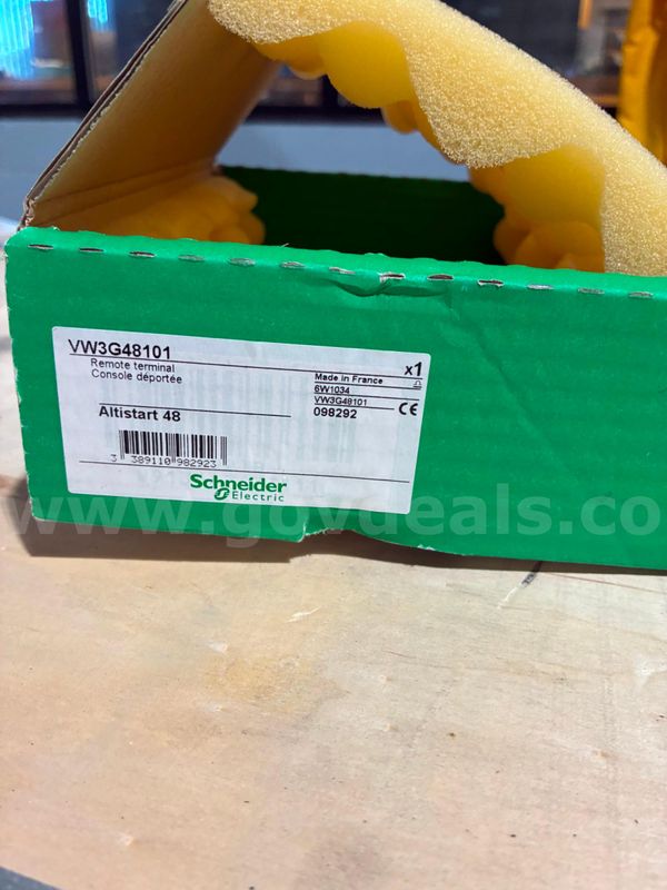 Schneider Altistart 48 remote terminal