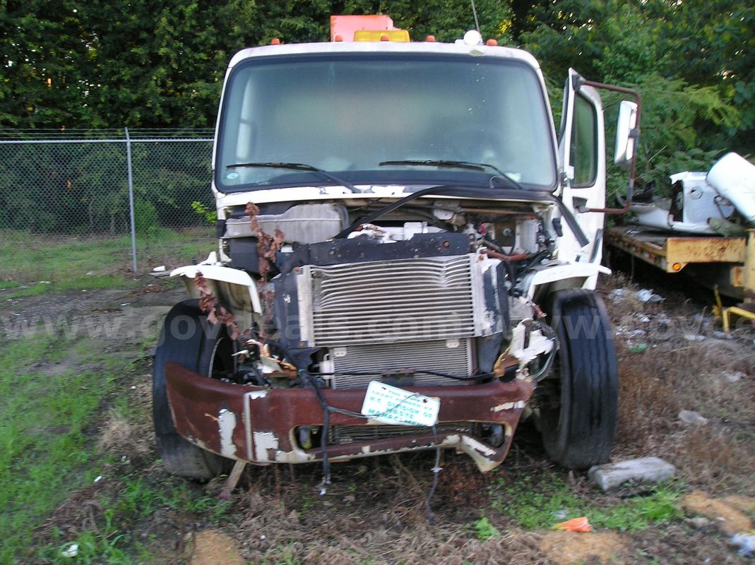 2005 FREIGHTLINER GRAPPLER TRUCK M2 106