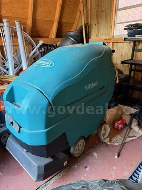 Lot of Janitorial Cleaning Machine