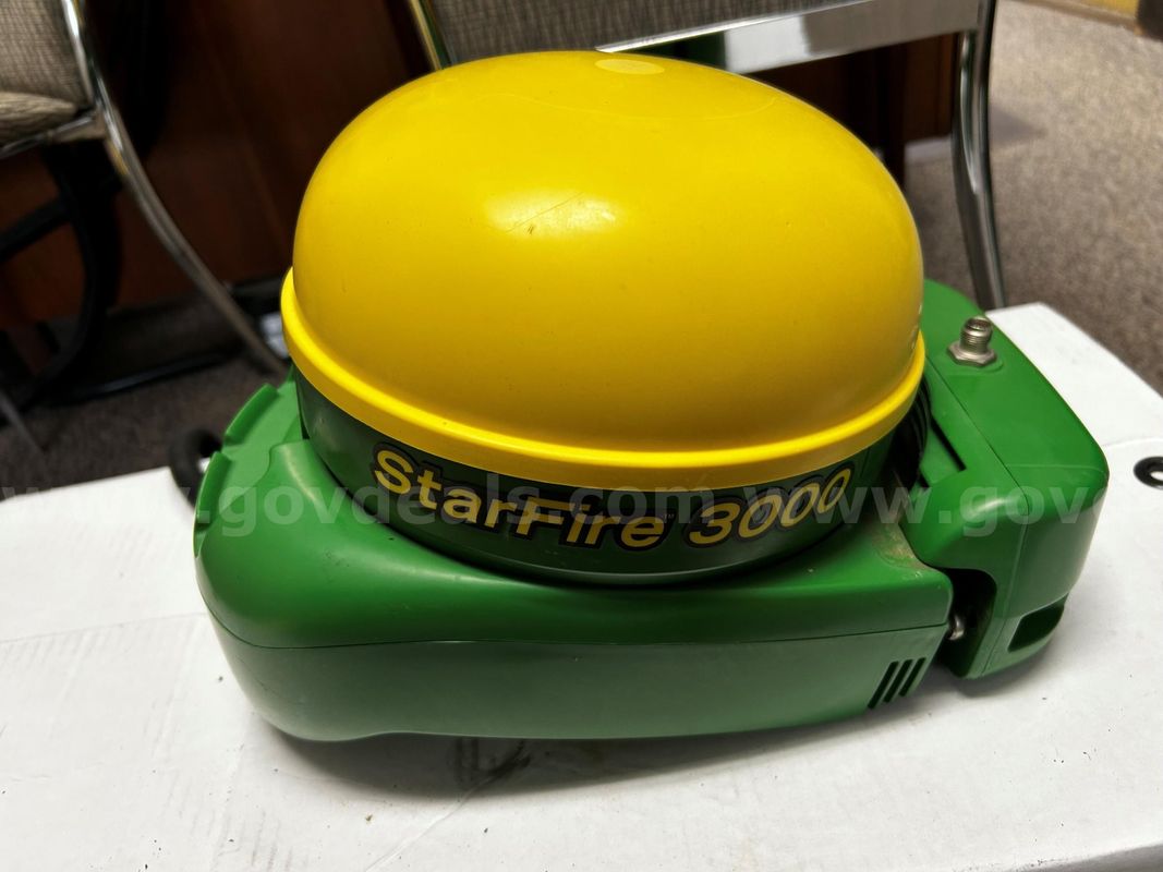 John Deere Starfire 3000