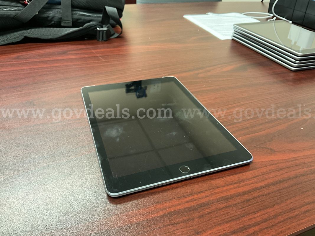 iPad (6th Gen) A1954 32GB
