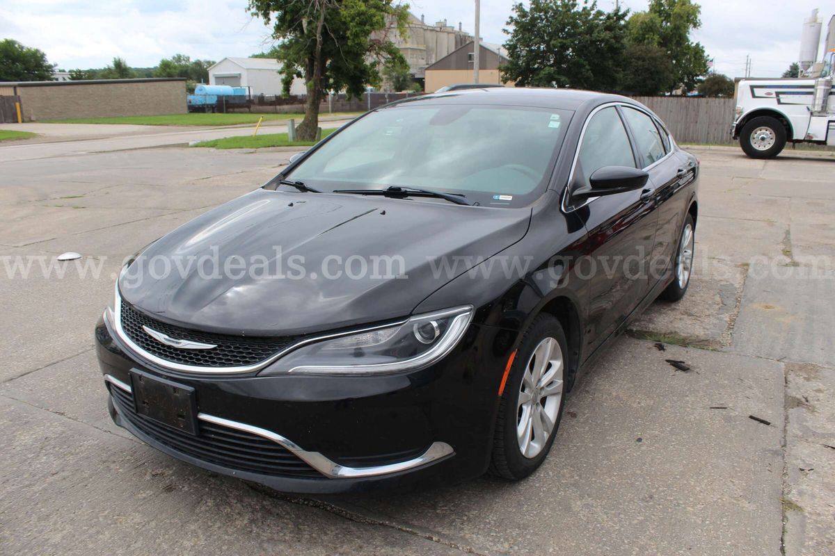 2015 Chrysler 200