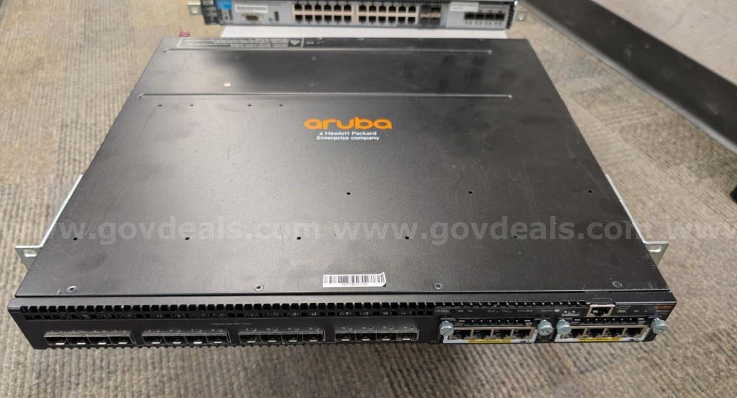 HP Aruba 3810M Switch