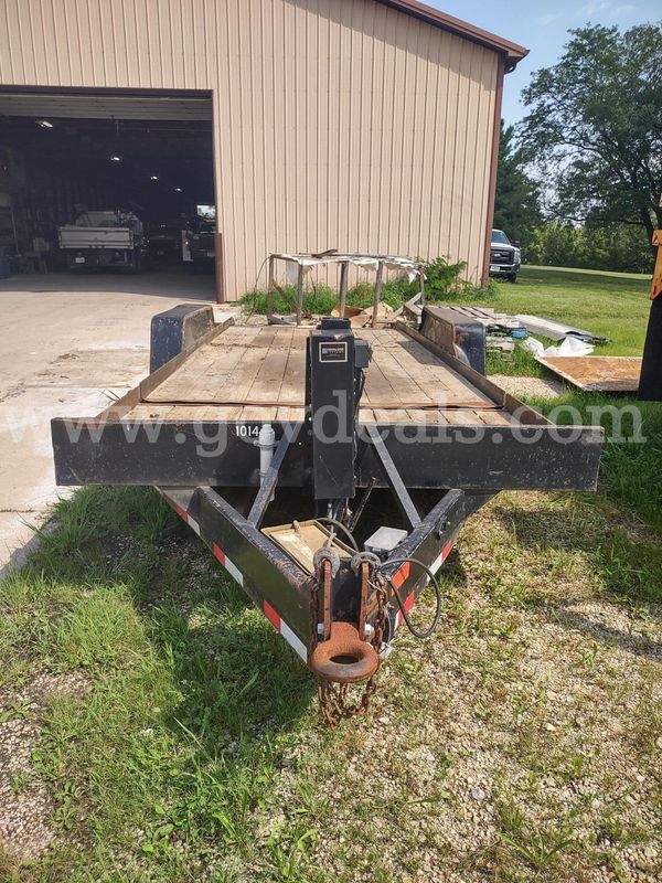2010 DCT Dressem Custom Trailer T20-14