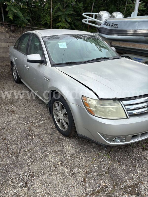 2008 Ford Taurus